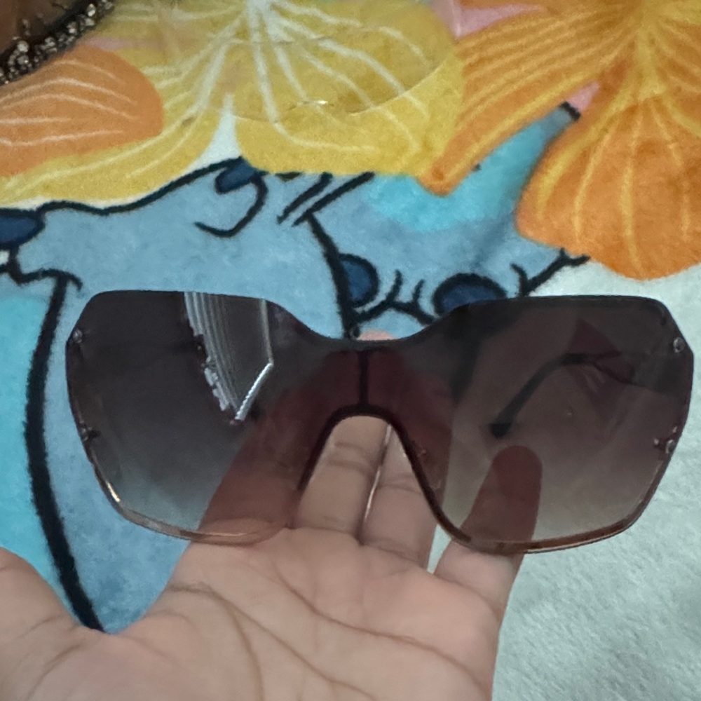 Rocawear Dark Brown Sunglasses